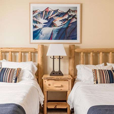 Majestic Valley Wilderness Lodge Sutton-Alpine Buitenkant foto