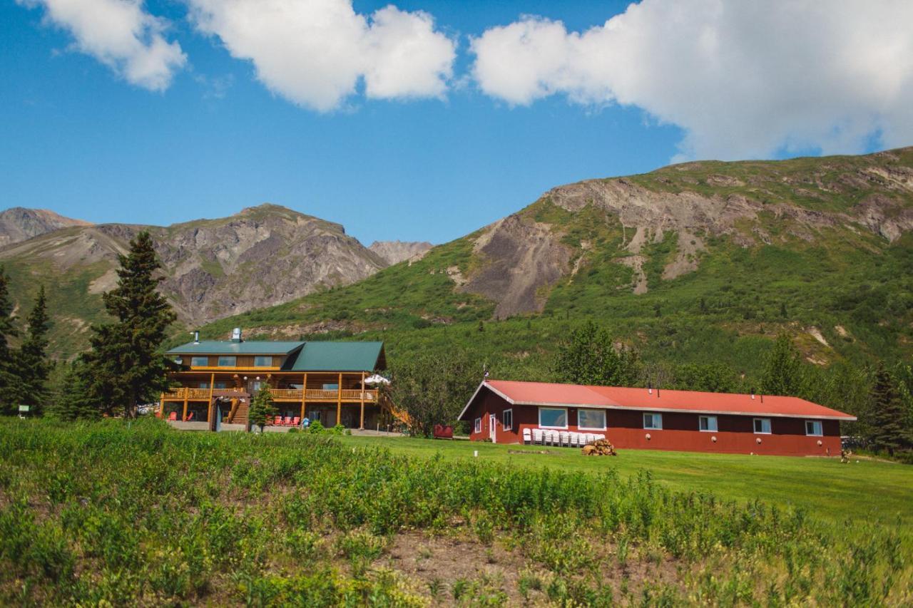 Majestic Valley Wilderness Lodge Sutton-Alpine Buitenkant foto